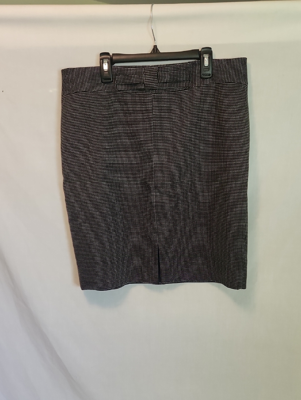 Banana Republic Black and White Micro-Print Pencil Skirt